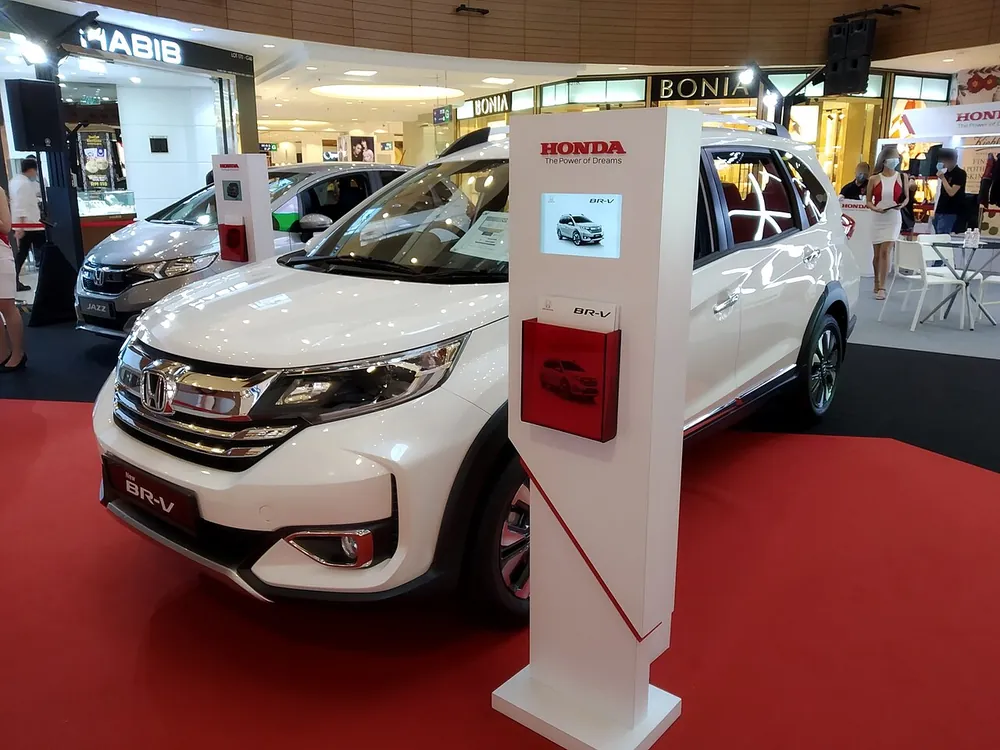 Honda BR-V 2022 — view 2