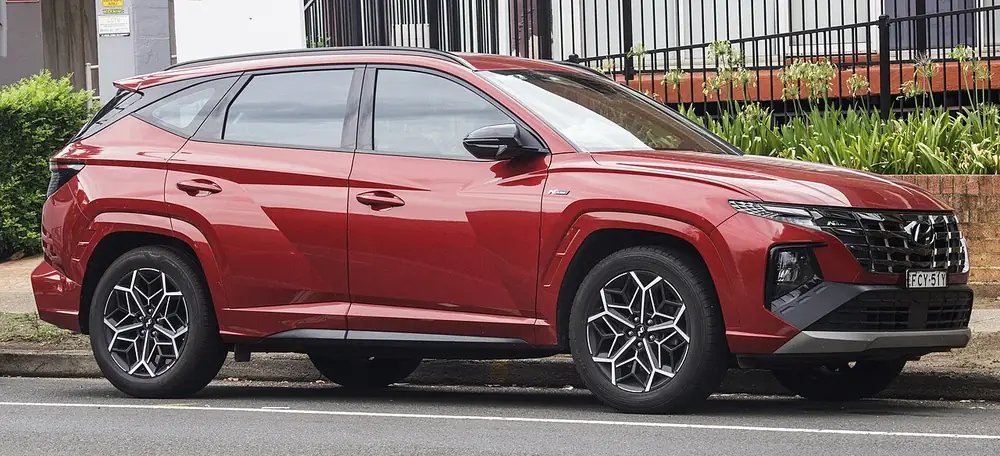 Hyundai Tucson 2023 — view 3