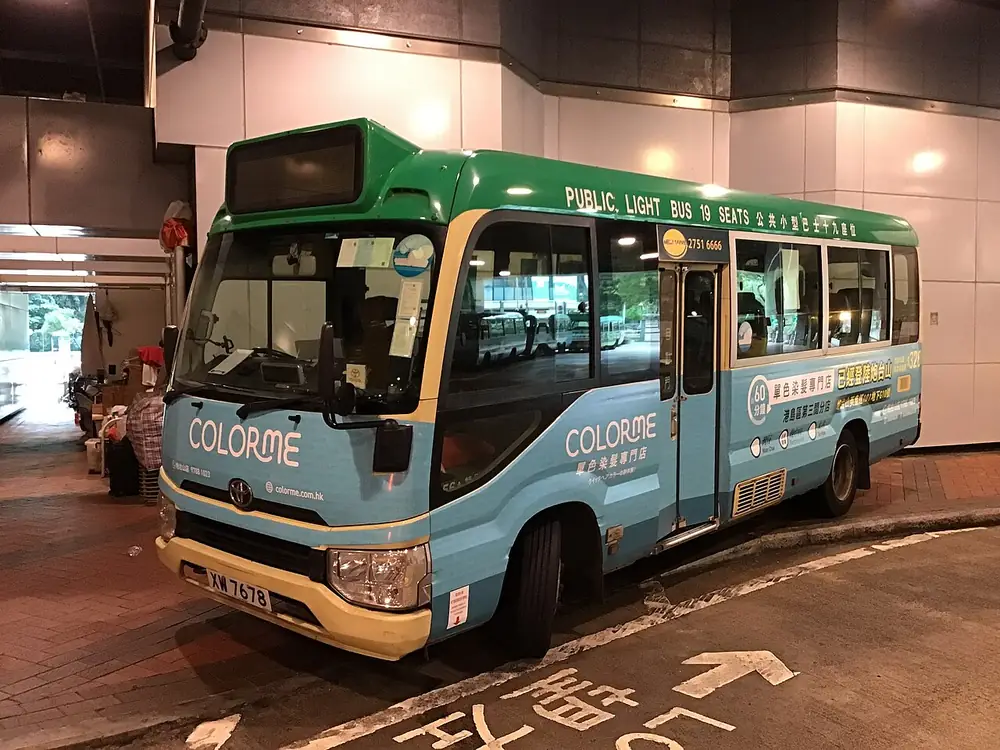 Toyota Coaster 2020 — view 3