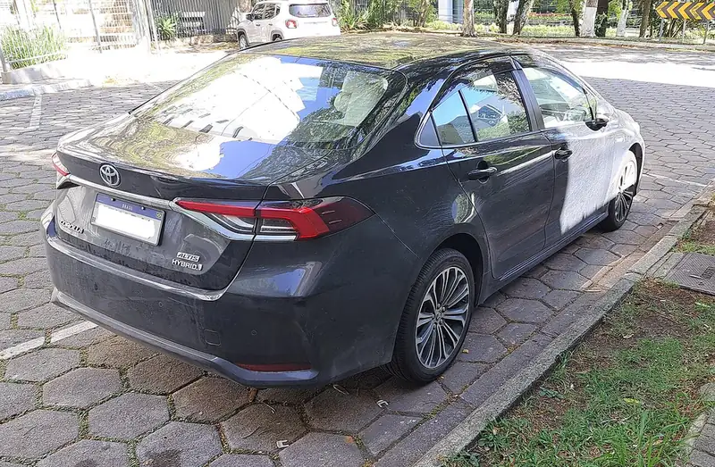 Toyota Corolla 2022 — view 3