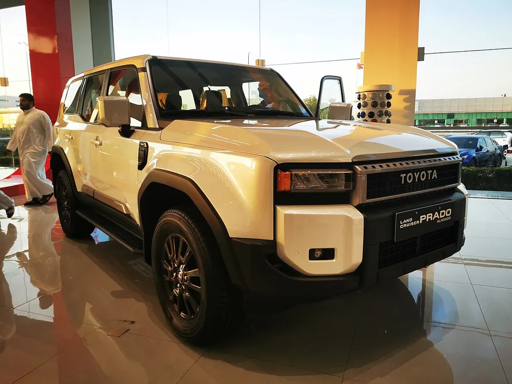 Toyota Prado 2021 — view 2